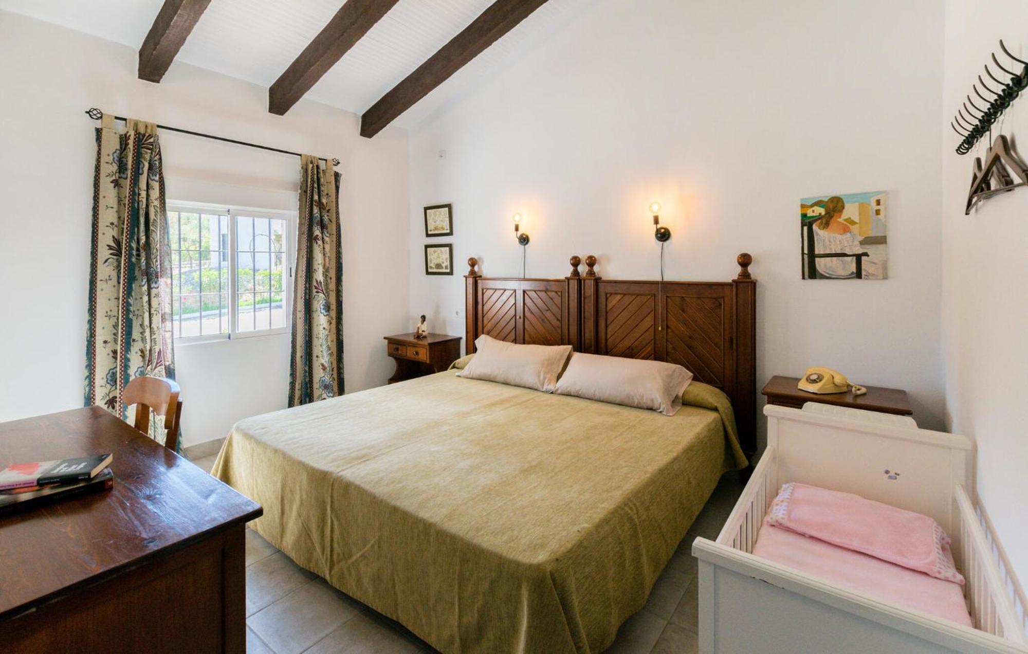 6 Bedroom Amazing Home In La Puebla De Los Infan La Puebla de los Infantes Esterno foto