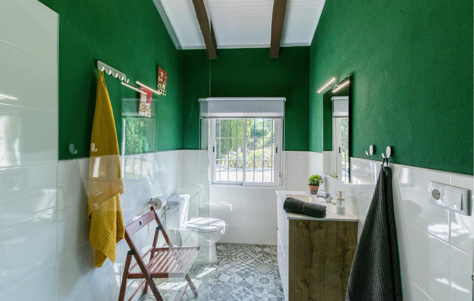 6 Bedroom Amazing Home In La Puebla De Los Infan La Puebla de los Infantes Esterno foto