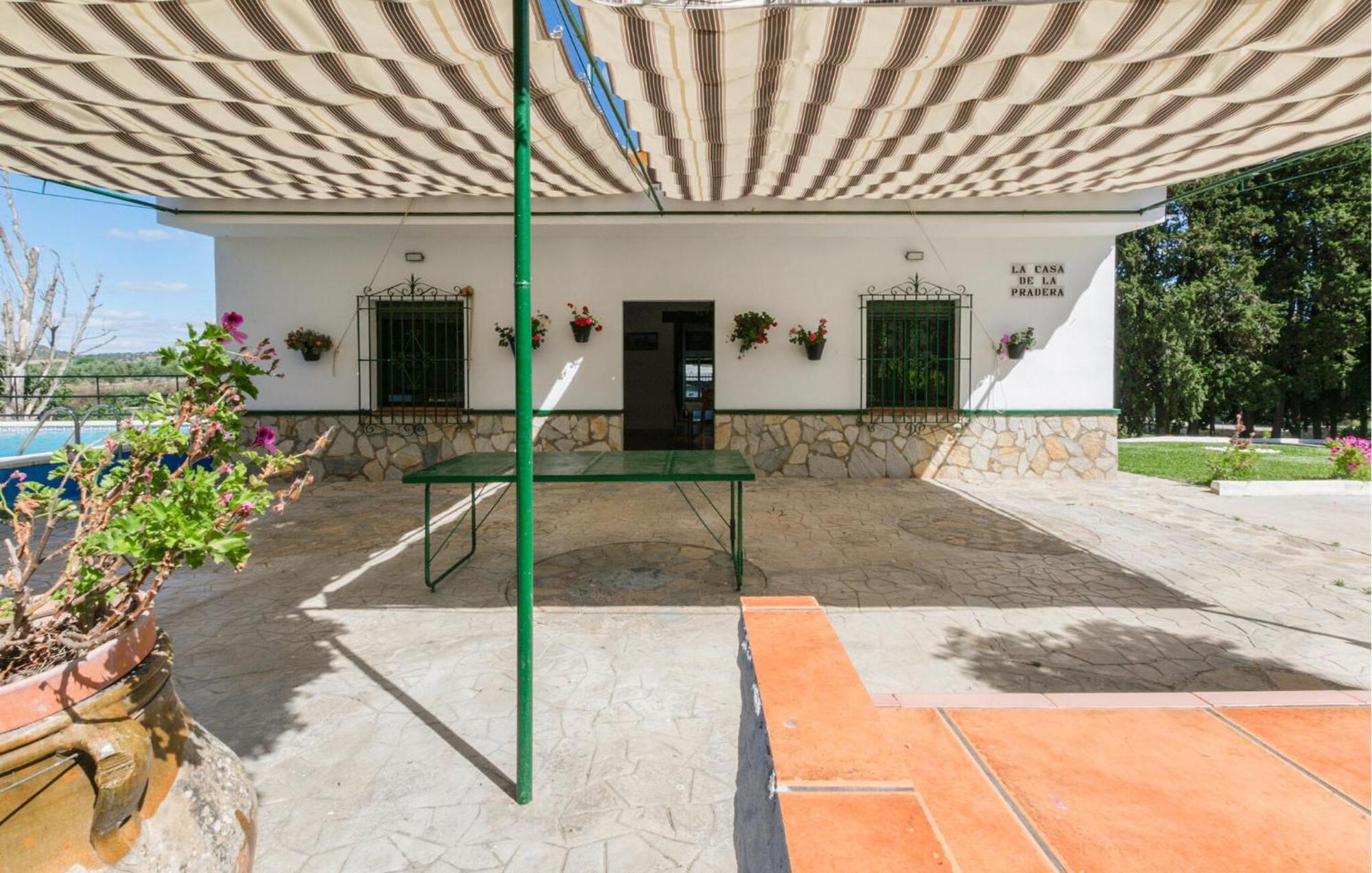 6 Bedroom Amazing Home In La Puebla De Los Infan La Puebla de los Infantes Esterno foto