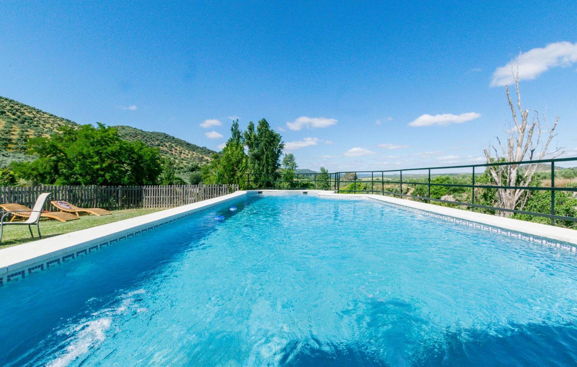 6 Bedroom Amazing Home In La Puebla De Los Infan La Puebla de los Infantes Esterno foto